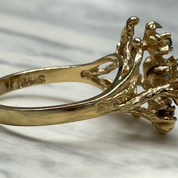 BEAUTIFUL LADIES YELLOW GOLD 10K BIRTHSTONE RUBY, PERIDOT RING 7.75 - Picture 15 of 16